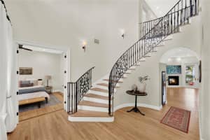 513 RAEHN STREET, ORLANDO, FL 32806 Sold 11/01/24