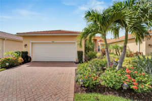 15641 AURORA LAKE CIRCLE, WIMAUMA, FL 33598 Sold 05/16/25