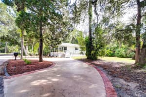 5549 CHAMBERLAIN POOL AVENUE, HOMOSASSA, FL 34448 Sold 02/06/25