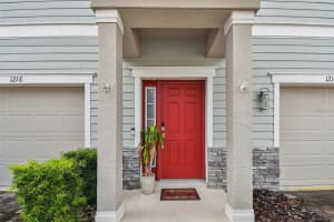 1216 SUNSET LANE, DUNEDIN, FL 34698 Sold 10/25/24