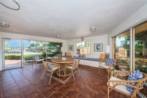4575 COVE CIRCLE, SAINT PETERSBURG, FL 33708 Sold 11/06/24