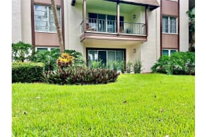 3035 COUNTRYSIDE BOULEVARD, CLEARWATER, FL 33761 - MLS#MFRTB8300207