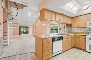 3855 3RD AVENUE, PALMETTO, FL 34221 Sold 10/16/24