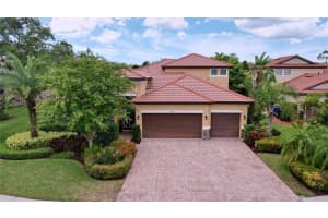 4586 GRAND LAKESIDE DRIVE, PALM HARBOR, FL 34684 Sold 04/21/25