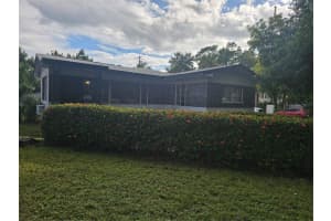 1230 22ND AVENUE, SAINT PETERSBURG, FL 33705 Sold 02/14/25