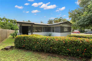 1230 22ND AVENUE, SAINT PETERSBURG, FL 33705 Sold 02/14/25