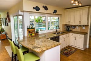 916 EAGLE LANE, APOLLO BEACH, FL 33572 Sold 05/15/25
