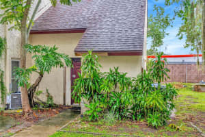 5627 ASHLEY OAKS DRIVE, TAMPA, FL 33617 Sold 10/28/24