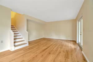 5627 ASHLEY OAKS DRIVE, TAMPA, FL 33617 Sold 10/28/24