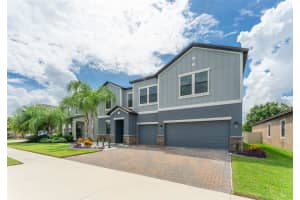 9911 SAGE CREEK DR, SUN CITY CENTER, FL 33573 Sold 10/30/24