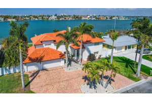 423 55TH AVENUE, ST PETE BEACH, FL 33706 Sold 01/23/25