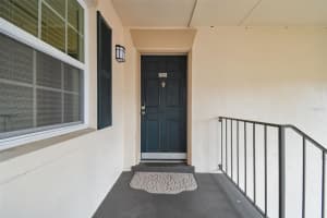 10382 CARROLLWOOD LANE, TAMPA, FL 33618 Sold 01/14/25