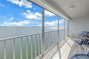 6060 SHORE BOULEVARD, GULFPORT, FL 33707 Sold 09/30/24