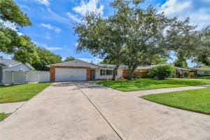 631 LAKE FOREST ROAD, CLEARWATER, FL 33765 Sold 10/18/24
