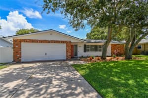 631 LAKE FOREST ROAD, CLEARWATER, FL 33765 Sold 10/18/24