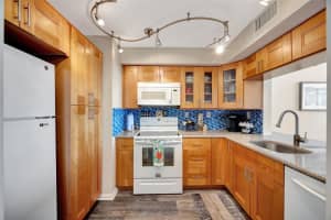 6269 PALMA DEL MAR BOULEVARD, SAINT PETERSBURG, FL 33715 Sold 10/23/24