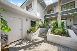 1661 WATERMARK CIRCLE, ST PETERSBURG, FL 33702 - MLS#MFRTB8300811