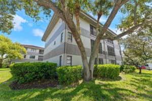 2650 COUNTRYSIDE BOULEVARD, CLEARWATER, FL 33761 Sold 10/15/24