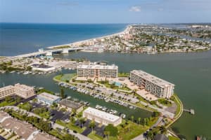 1 KEY CAPRI #411E, TREASURE ISLAND, FL 33706 Sold 01/28/25