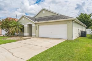 15904 AUTUMN GLEN AVENUE, CLERMONT, FL 34714 Sold 12/10/24