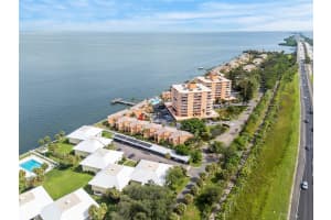7400 SUNSHINE SKYWAY LANE, SAINT PETERSBURG, FL 33711 Sold 01/24/25