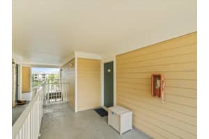 4115 CHATHAM OAK COURT, TAMPA, FL 33624 Sold 03/03/25
