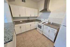 4814 DEAUVILLE DRIVE, ORLANDO, FL 32808 Sold 03/26/25