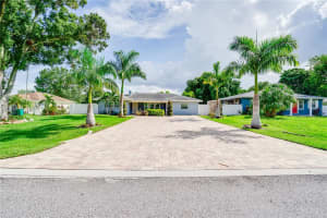3133 DREW STREET, CLEARWATER, FL 33759 Sold 10/28/24