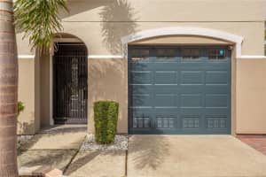 607 WHEATON TRENT PLACE, TAMPA, FL 33619 Sold 01/29/25