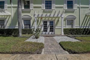 5144 SALMON DRIVE, SAINT PETERSBURG, FL 33705 - MLS#MFRTB8301736