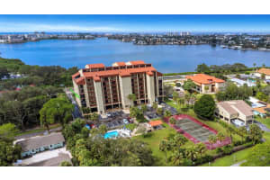 7037 SUNSET DRIVE, SOUTH PASADENA, FL 33707 Sold 11/18/24