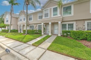 611 KENSINGTON LAKE CIRCLE, BRANDON, FL 33511 Sold 01/03/25