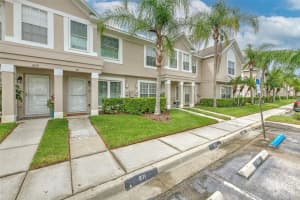 611 KENSINGTON LAKE CIRCLE, BRANDON, FL 33511 Sold 01/03/25