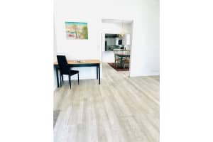 915 NEWPORT AVENUE, TAMPA, FL 33606 Sold 01/17/25