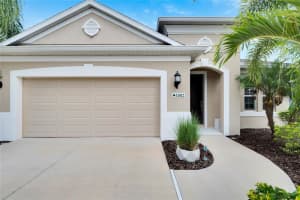 11012 BLUE MAGNOLIA LANE, PARRISH, FL 34219 Sold 12/02/24