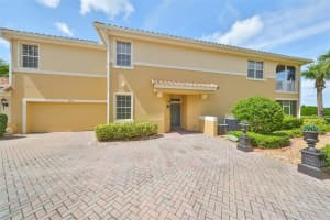 1359 EMERALD DUNES DRIVE, SUN CITY CENTER, FL 33573 Sold 02/06/25