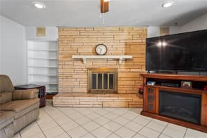 613 ROYAL CREST WAY, BRANDON, FL 33511 Sold 11/25/24
