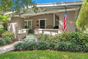 455 13th Ave Ne, ST PETERSBURG