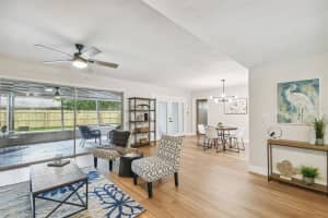 1098 55TH TERRACE, ST PETERSBURG, FL 33705 Sold 11/19/24