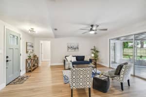 1098 55TH TERRACE, ST PETERSBURG, FL 33705 Sold 11/19/24