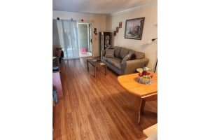 9031 MISSION OAKS BOULEVARD, SEMINOLE, FL 33776 Sold 10/31/24