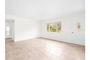 11525 FOREST HILLS DRIVE, TAMPA, FL 33612 Sold 10/25/24