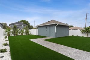 218 WOODLYNNE AVENUE, TAMPA, FL 33609 Sold 12/09/24