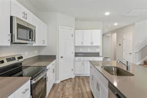 2292 CANYON OAK DRIVE, DAVENPORT, FL 33837 Sold 03/27/25