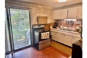 4519 NORTH STREET, TAMPA, FL 33614 Sold 10/25/24