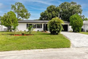 1285 63RD TERRACE, ST PETERSBURG, FL 33705 Sold 11/07/24