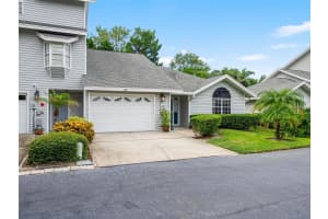 11722 CURRIE LANE, LARGO, FL 33774 Sold 10/25/24