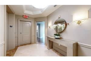 450 KNIGHTS RUN AVENUE, TAMPA, FL 33602 Sold 11/22/24