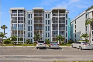 4900 38TH WAY, SAINT PETERSBURG, FL 33711 Sold 11/20/24