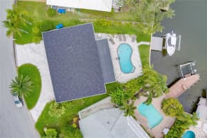 17325 ROSA LEE WAY, NORTH REDINGTON BEACH, FL 33708 - MLS#MFRTB8302549